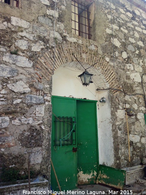 Casera del Conde - Casera del Conde. Arco trasero