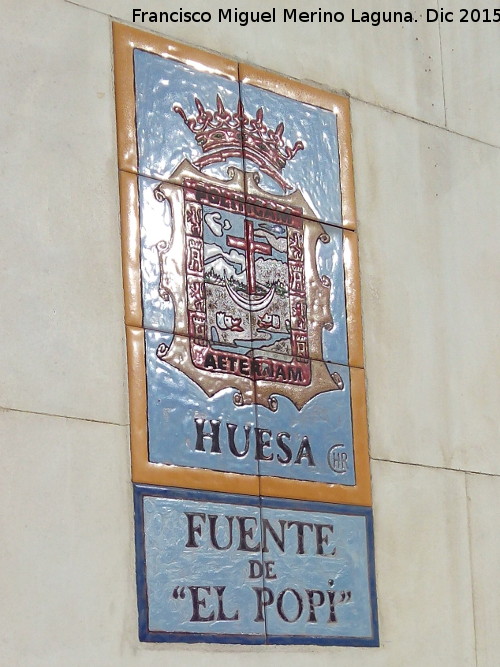 Fuente de El Popi - Fuente de El Popi. Escudo