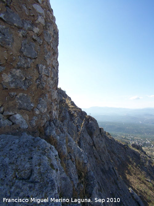 Castillo de la Pea. Torren Circular Suroeste - Castillo de la Pea. Torren Circular Suroeste. Acantilados