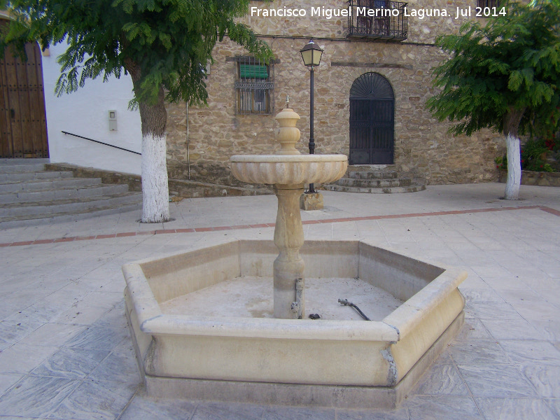 Fuente de la Plaza de la Iglesia - Fuente de la Plaza de la Iglesia. 