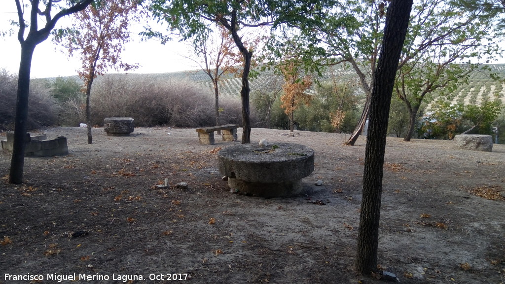 Paraje del Cao - Paraje del Cao. Mesas de piedras de molino