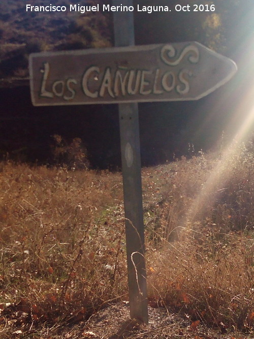 Aldea Los Cauelos - Aldea Los Cauelos. Cartel