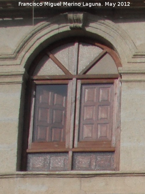 Casa de Enfrente - Casa de Enfrente. Arco de la segunda planta