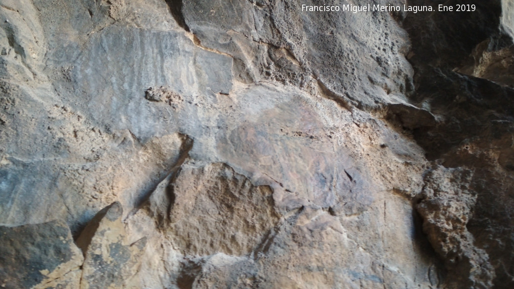 Pinturas rupestres de la Cueva del Plato grupo IV - Pinturas rupestres de la Cueva del Plato grupo IV. Zona intermedia del panel