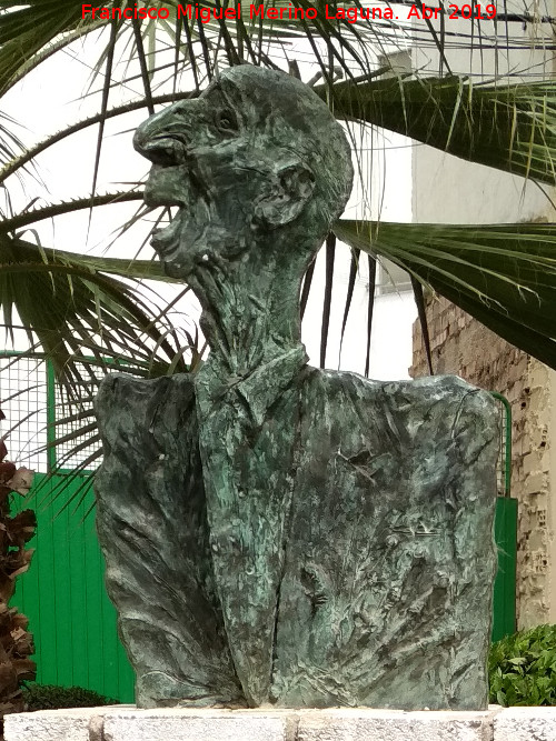 Monumento a Rafael Romero el Gallina - Monumento a Rafael Romero el Gallina. Escultura