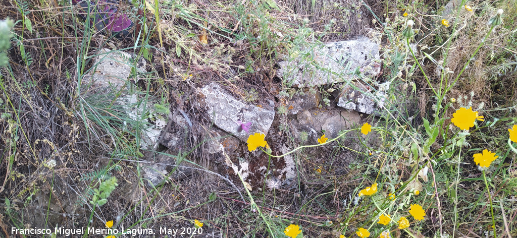 Cerro Toledo - Cerro Toledo. Restos de construcci�n