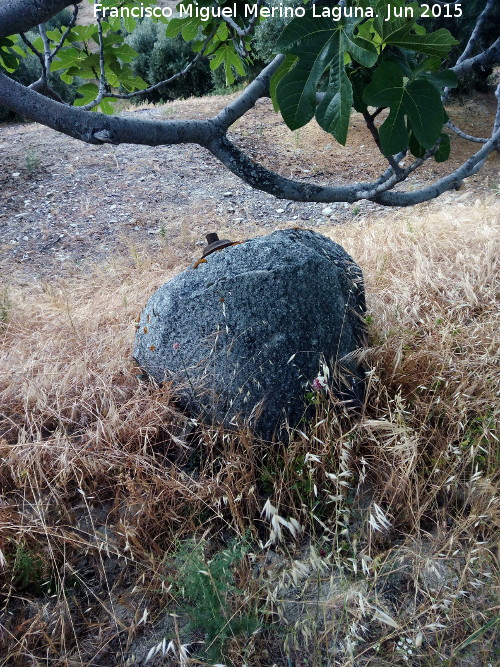 Casera de la Venta - Casera de la Venta. Piedra de molino