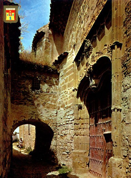 Catedral de Baeza. Puerta del Perdn - Catedral de Baeza. Puerta del Perdn. Foto antigua