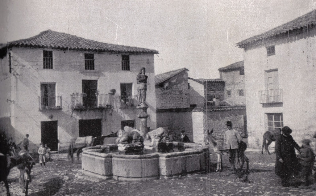 Plaza del Ppulo - Plaza del Ppulo. Plaza Ppulo Portfolio Fotogrfico de Espaa. Provincia de Jan. Casa Editorial Alberto Martn. 1911
