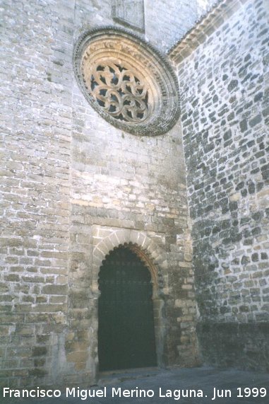 Catedral de Baeza. Puerta de la Luna - Catedral de Baeza. Puerta de la Luna. 