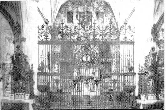 Iglesia de Santa Mara la Mayor - Iglesia de Santa Mara la Mayor. Foto antigua. Retablo