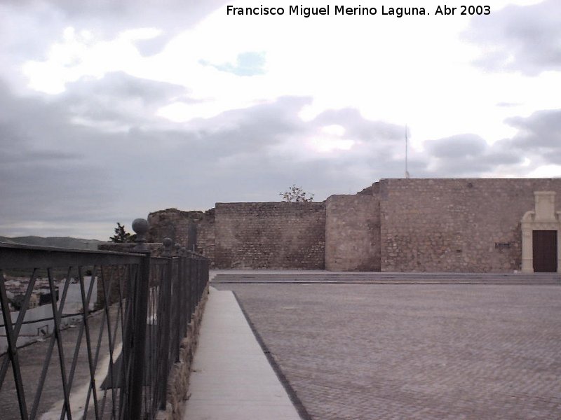 Castillo de Baena - Castillo de Baena. Murallas