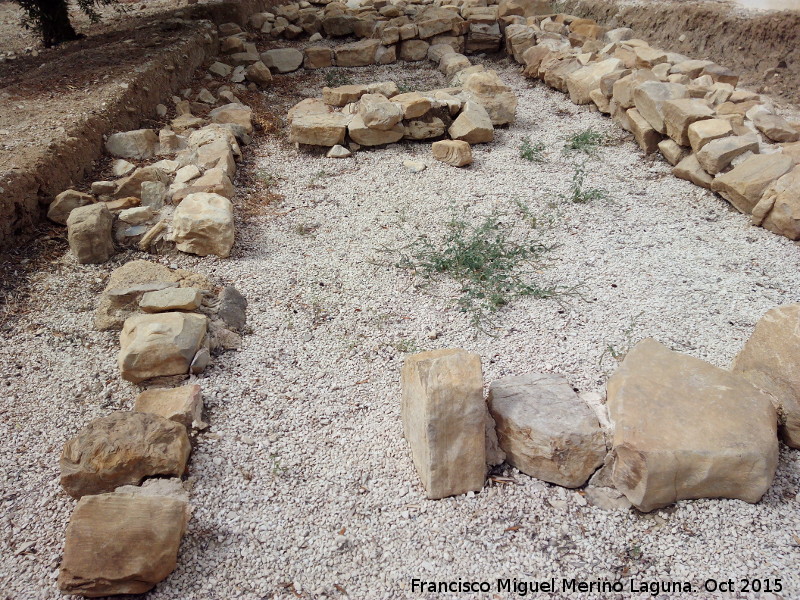 Torreparedones - Torreparedones. Restos arqueolgicos a extramuros