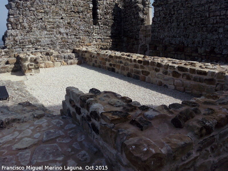 Castillo de Torreparedones - Castillo de Torreparedones. Edificacin del Patio de Armas