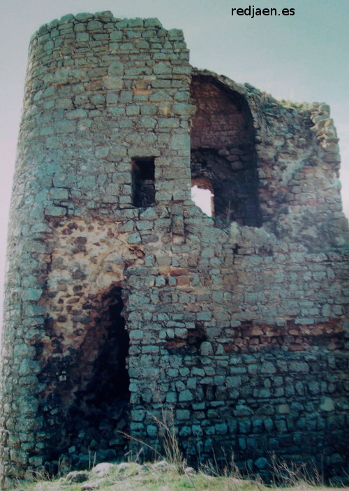 Castillo de Torreparedones - Castillo de Torreparedones. Torre del Homenaje antes de reconstruir