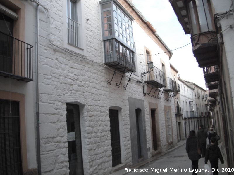 Casa de la Calle Montiel n 1 - Casa de la Calle Montiel n 1. Fachada