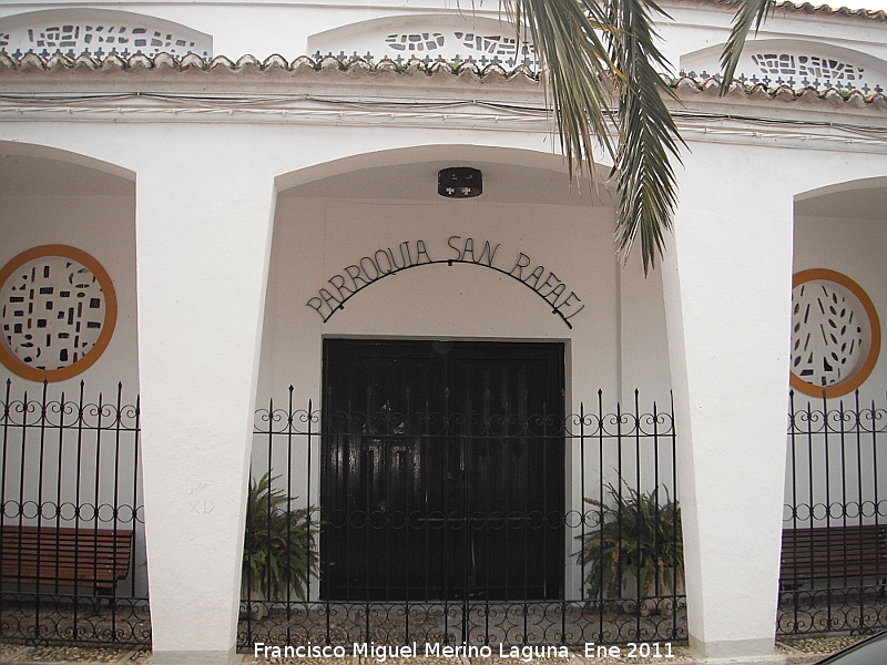 Iglesia de San Rafael - Iglesia de San Rafael. Soportales de entrada