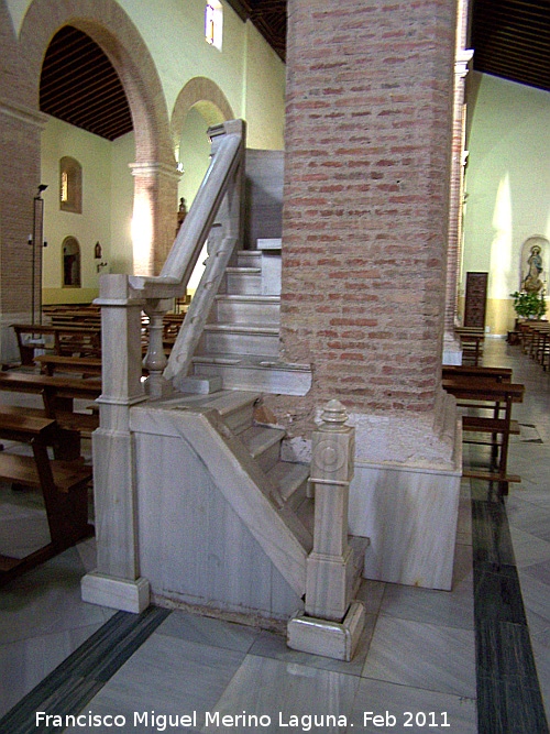 Iglesia Ntra. Sra. de la Encarnacin - Iglesia Ntra. Sra. de la Encarnacin. Escaleras del plpito