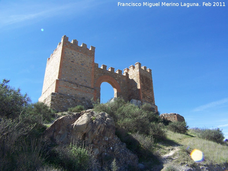 Castillo de Tabernas - Castillo de Tabernas. Puerta de acceso