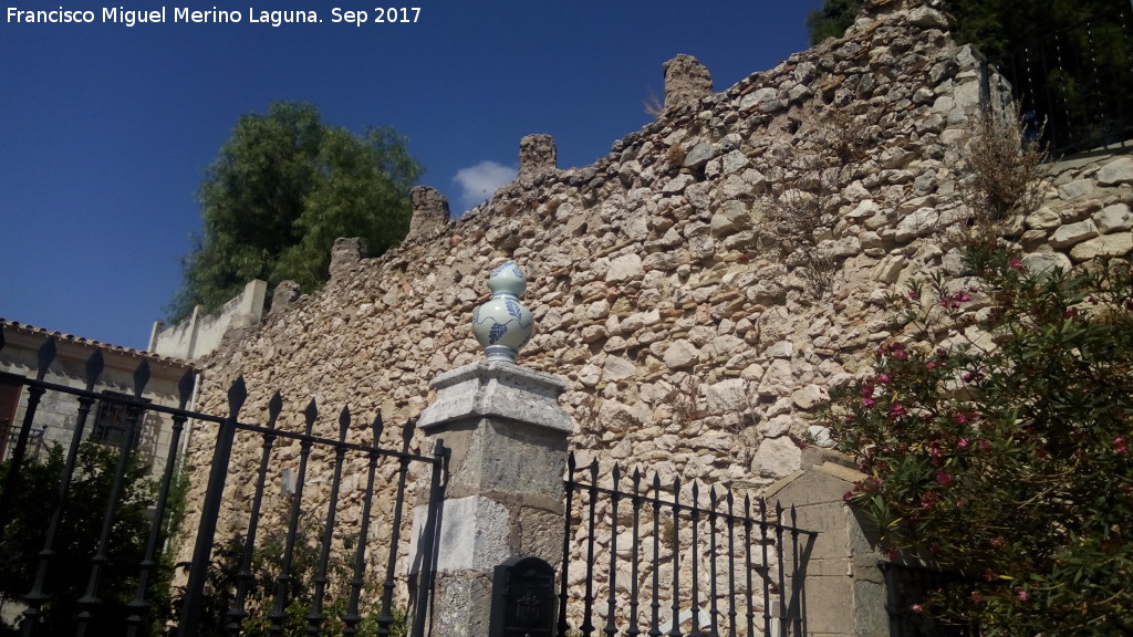 Murallas de Luque - Murallas de Luque. Muralla almenada