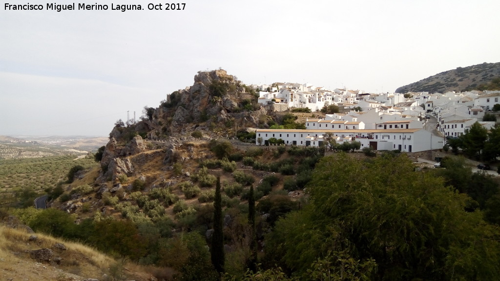 Zuheros - Zuheros. Desde el Sendero Ro Bailn