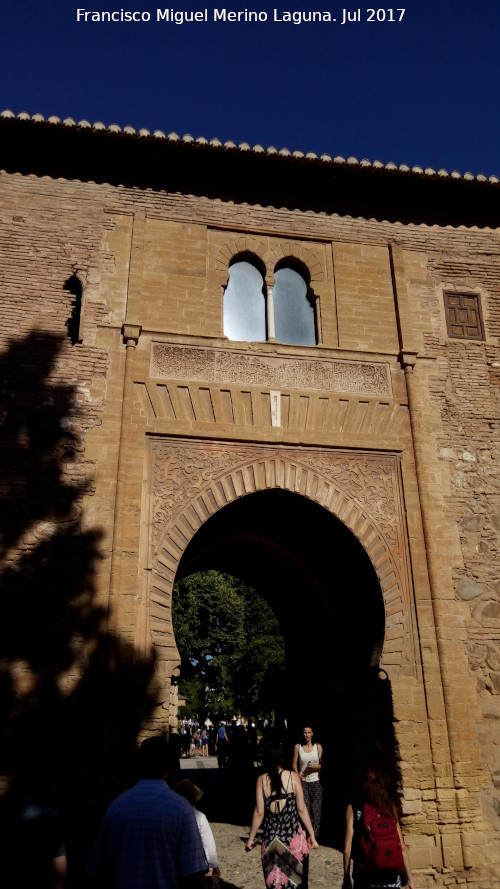 Alhambra. Puerta del Vino - Alhambra. Puerta del Vino. 