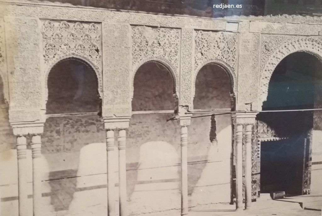 Alhambra. Patio de los Leones - Alhambra. Patio de los Leones. Foto antigua. Casa de los Tiros