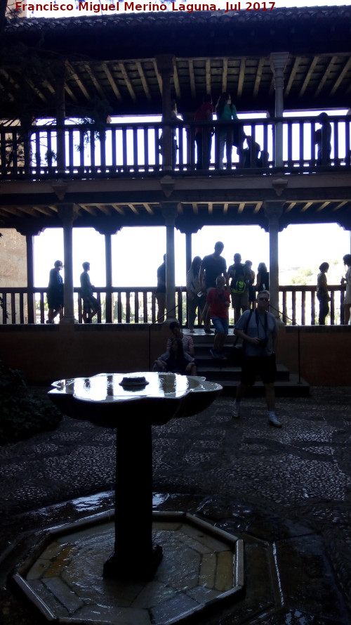 Alhambra. Patio de la Reja - Alhambra. Patio de la Reja. 