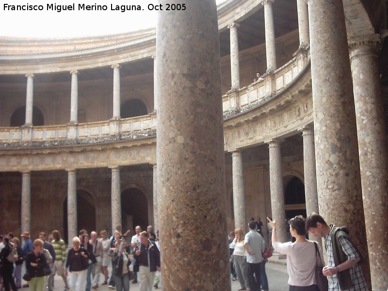 Alhambra. Palacio de Carlos V - Alhambra. Palacio de Carlos V. Patio circular