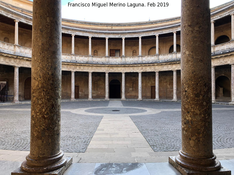 Alhambra. Palacio de Carlos V - Alhambra. Palacio de Carlos V. Patio