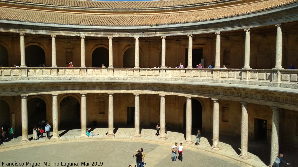 Alhambra. Palacio de Carlos V - Alhambra. Palacio de Carlos V. Patio