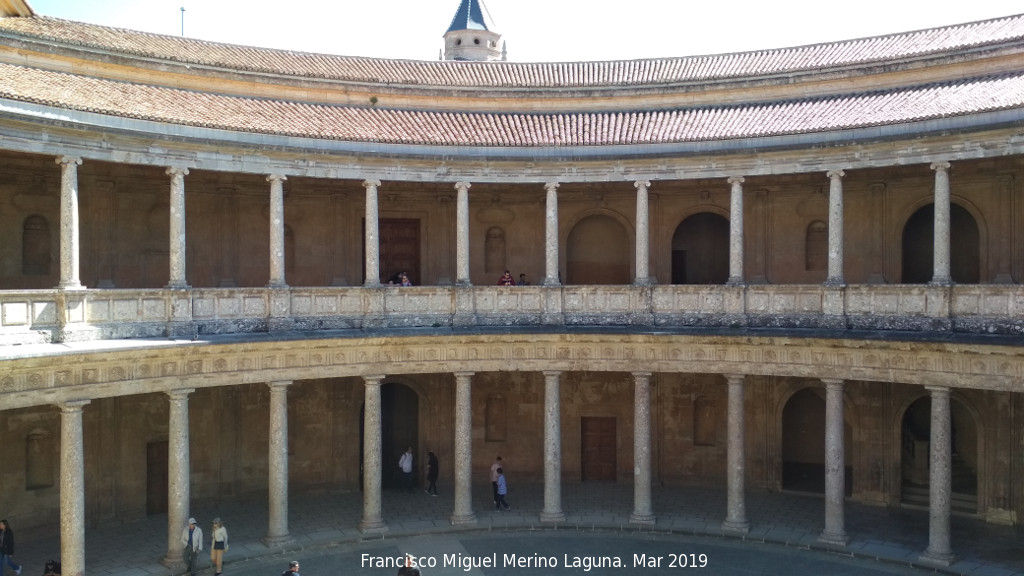 Alhambra. Palacio de Carlos V - Alhambra. Palacio de Carlos V. Patio