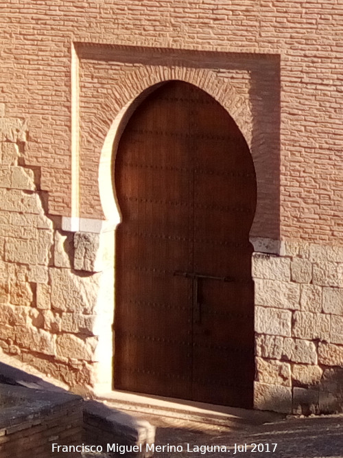 Alhambra. Puerta de los Siete Suelos - Alhambra. Puerta de los Siete Suelos. 