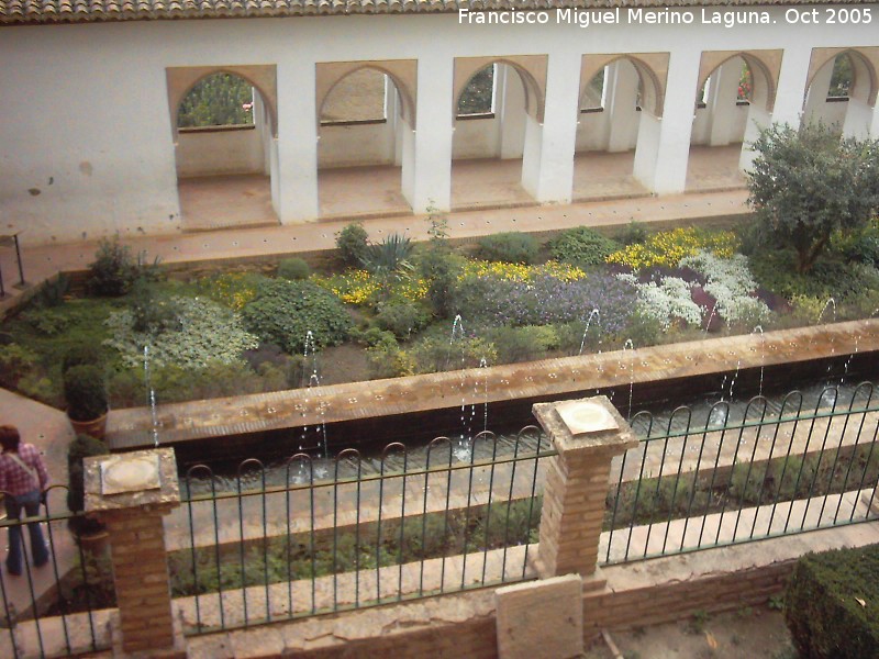 Generalife. Patio de la Acequia - Generalife. Patio de la Acequia. 