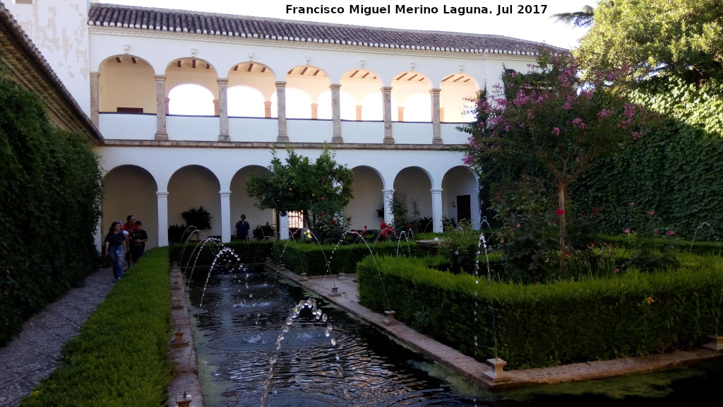 Generalife. Patio del Ciprs de la Sultana - Generalife. Patio del Ciprs de la Sultana. 