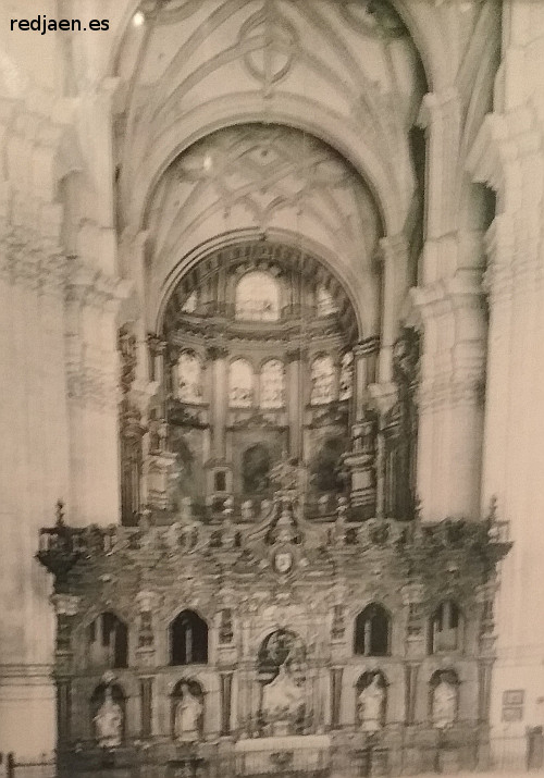 Catedral de Granada - Catedral de Granada. Foto antigua del Trascoro. Casa de los Tiros