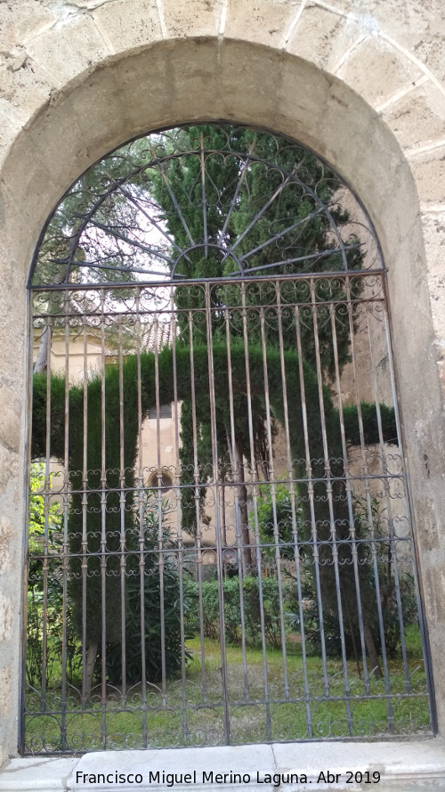 Monasterio de la Cartuja - Monasterio de la Cartuja. Puerta del jardn lateral