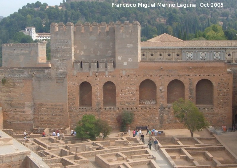 Alhambra. Torre Quebrada - Alhambra. Torre Quebrada. Intramuros