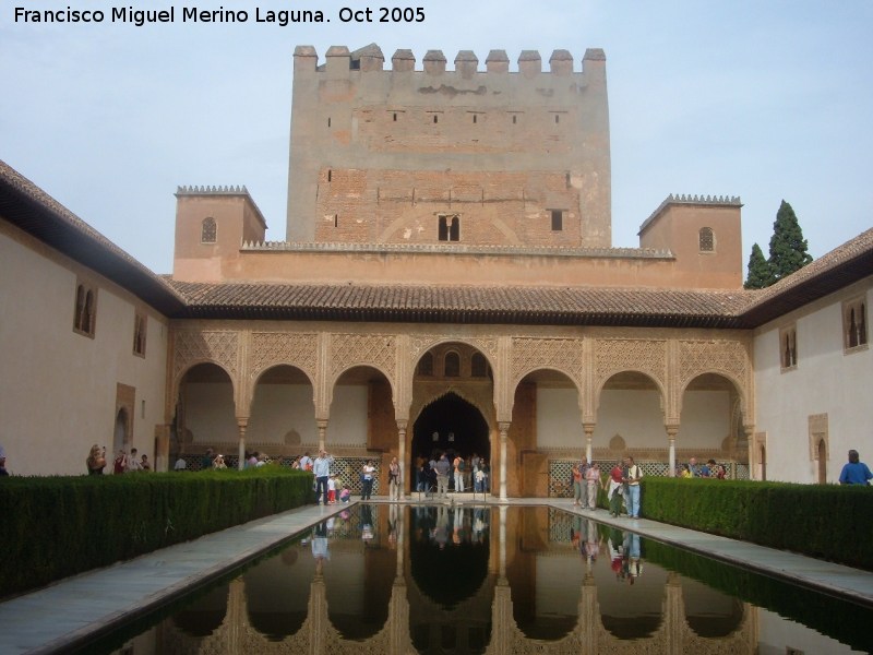 Alhambra. Patio de los Arrayanes - Alhambra. Patio de los Arrayanes. 