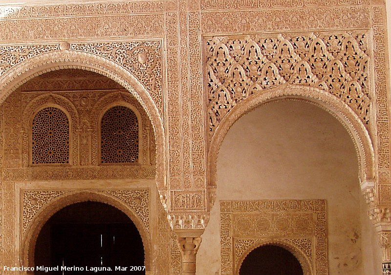 Alhambra. Patio de los Arrayanes - Alhambra. Patio de los Arrayanes. 