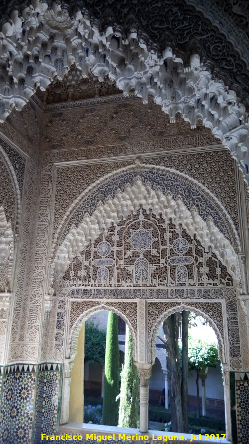 Alhambra. Mirador de Lindaraja - Alhambra. Mirador de Lindaraja. 