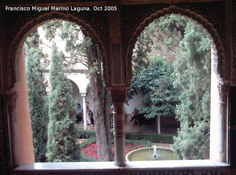 Alhambra. Patio de Lindaraja - Alhambra. Patio de Lindaraja. Desde el Mirador de Lindaraja