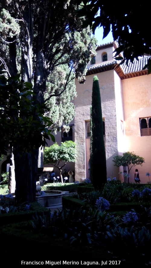 Alhambra. Patio de Lindaraja - Alhambra. Patio de Lindaraja. 