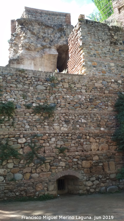 Alhambra. Torre del Cabo - Alhambra. Torre del Cabo. 