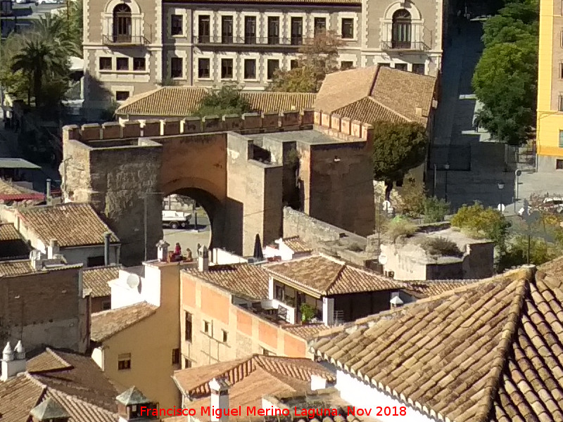 Puerta de Elvira - Puerta de Elvira. Desde el Carril de la Lona