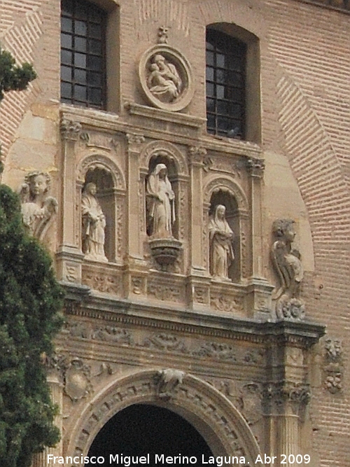 Iglesia de San Gil y Santa Ana - Iglesia de San Gil y Santa Ana. 