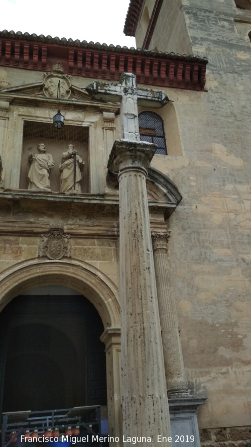 Iglesia de San Pedro y San Pablo - Iglesia de San Pedro y San Pablo. 