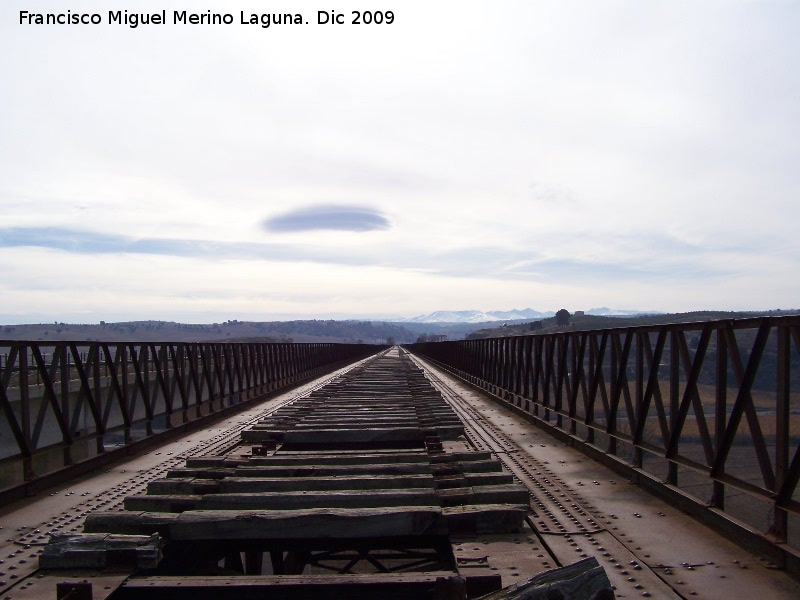 Puente del Hacho - Puente del Hacho. Sobre el puente