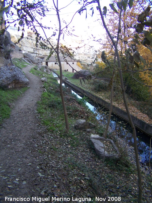 Molino de San Francisco - Molino de San Francisco. Acequia