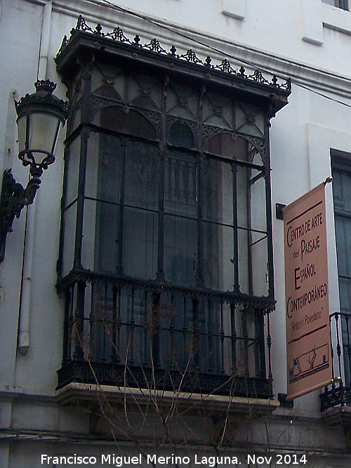 Casa de D. Adolfo Lozano y Sidro - Casa de D. Adolfo Lozano y Sidro. Balcn cerrado